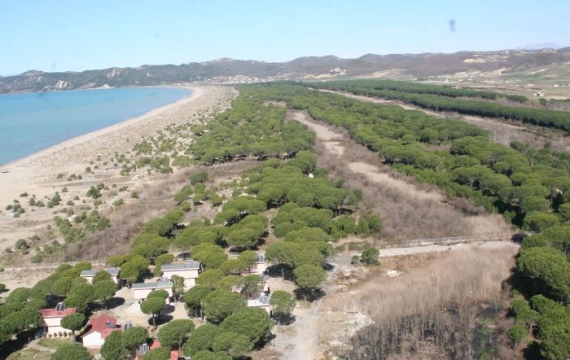 61 hectares beachfront land in Lalzi Bay